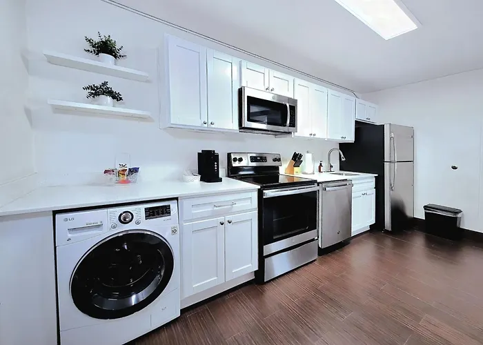 Oasis Apartment Tempe